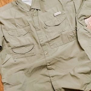 Columbia hiking/fishing SS Shirt XL